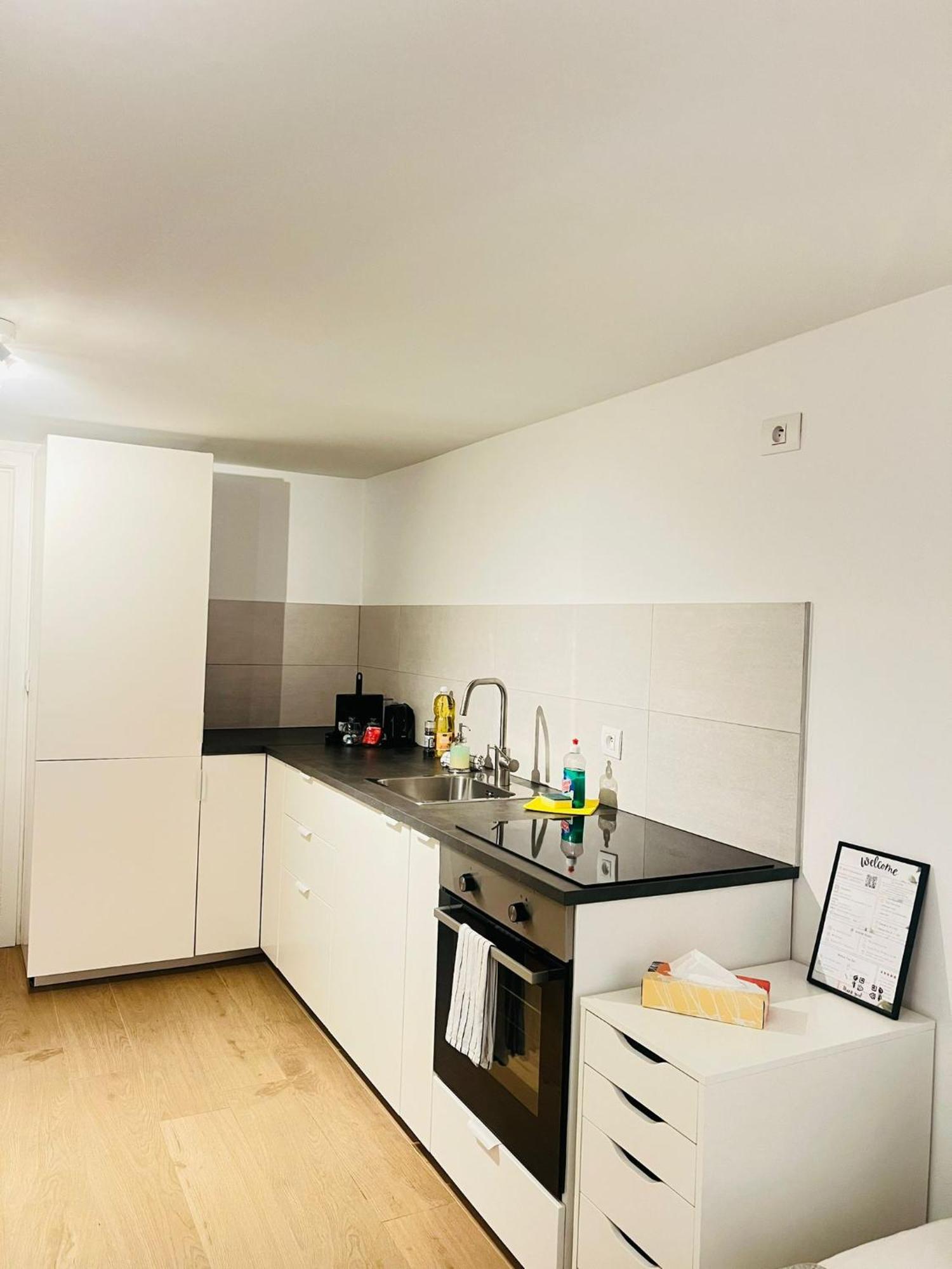 Oneluxstay Near Fashion District Antwerpen Eksteriør billede