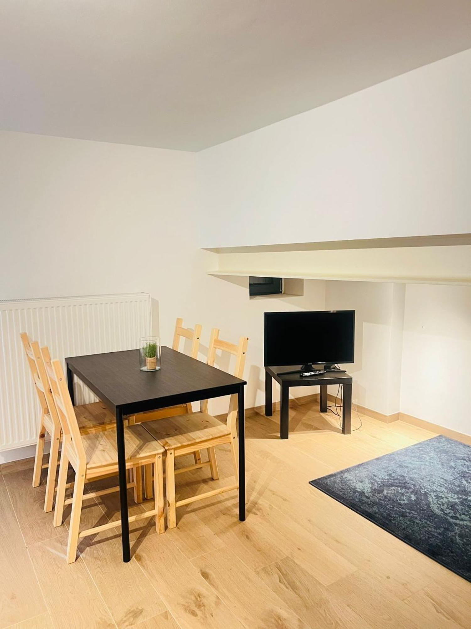 Oneluxstay Near Fashion District Antwerpen Eksteriør billede